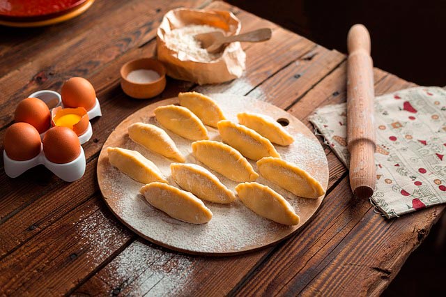 EMPANADILLAS DULCES DE MANZANA
