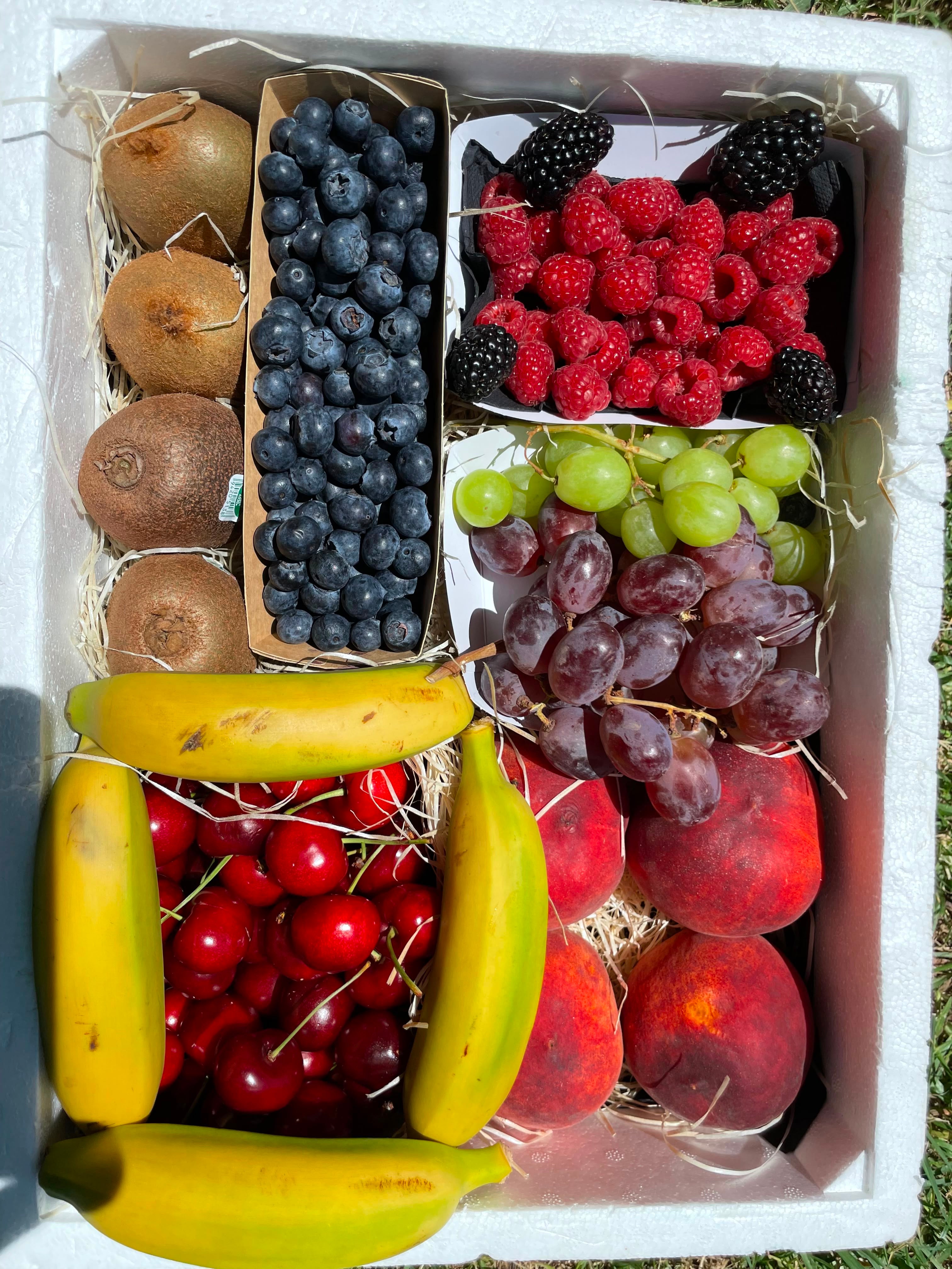 CAJA FRUTA VARIADA GOURMET PREMIUM