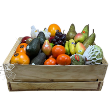 Cargar imagen en el visor de la galería, CAJA FRUTAS TEMPORADA 4.5 KG
