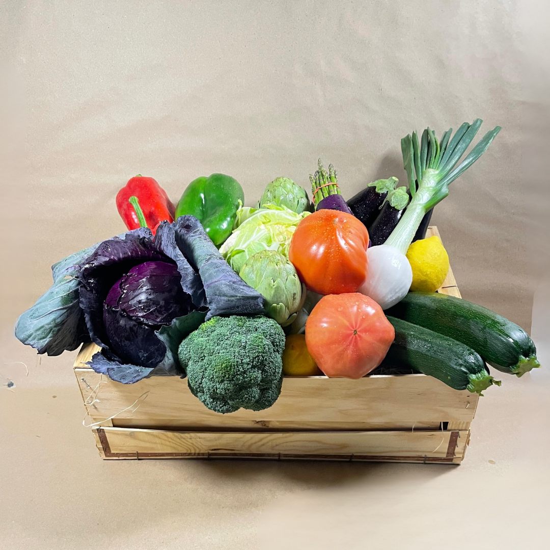 Caja de verdura de temporada seleccionada de Fruteva